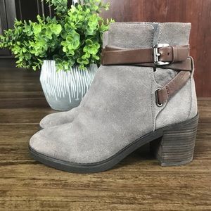 Michael Kors suede ankle bootie ❣️